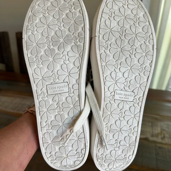 🔥👟👟KATE Spade! Kaia Leopard Print Trim Canvas Sneakers in cream-NEW!!👟👟🔥 - Picture 11 of 16